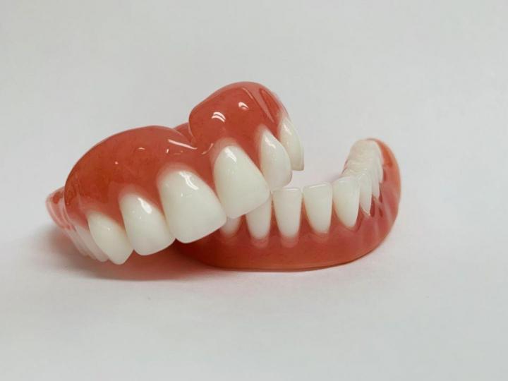 Denturologist Châteauguay